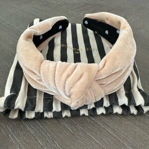 Lele Sadoughi classic knotted velvet cream headband.